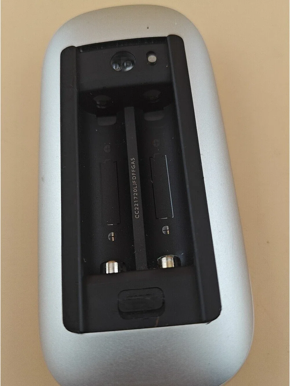 Apple Magic Mouse A1296 Bluetooth Wireless Laser Multi-Touch Missing Cover